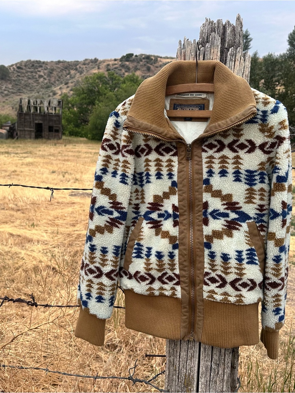 pendleton • bomber jacket juniper mesa print